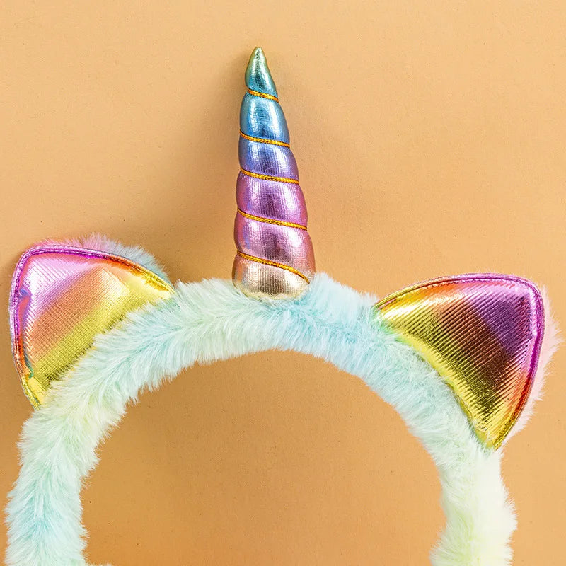 Bunte Einhorn Plüsch Ohrwärmer mit Katzenohren – Kinder Winter Tie-Dye Flauschige Ohrklappen | Weiche Ohrenschützer für Mädchen & Jungen Kaufschwan®