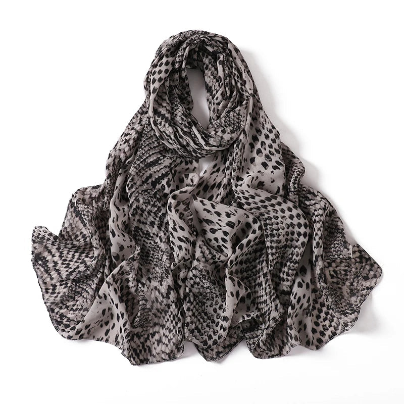 Sommer Boho Chiffon Hijab – Leopard & Aquarell Muster | Ultraleichter Atmungsaktiver Muslimischer Schal für Strand & Reisen Kaufschwan®