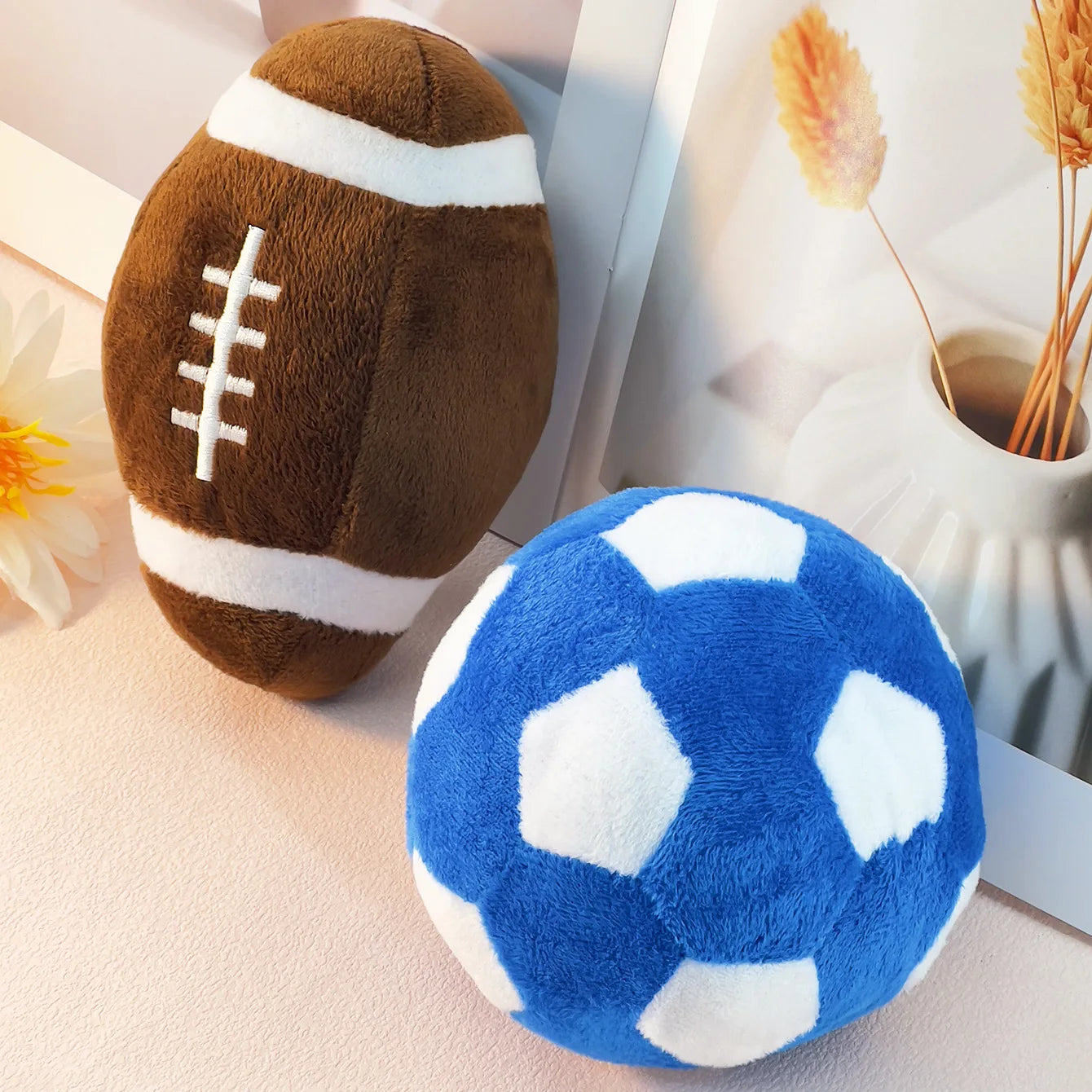 Quietschendes Rugby Hundespielzeug – Interaktiver Kauspielball für Hunde Kaufschwan®