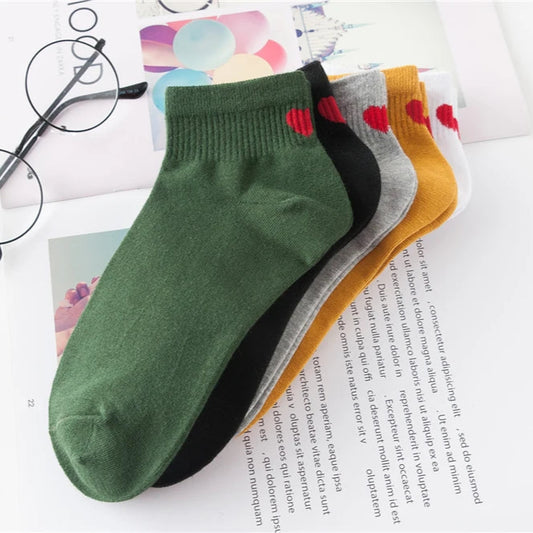Lässige Süße Herz Liebe Socken | Niedliche & Bequeme Baumwollsocken für Mädchen & Frauen | Winter, Sommer, Herbst Freizeit Kaufschwan®