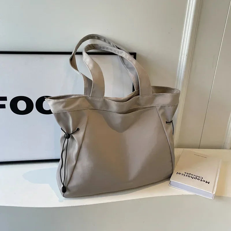 Casual Fashion Tote Bag mit Großer Kapazität – Damen Schultertasche für Reisen & Alltag | Ästhetische Handtasche mit Kordelzug