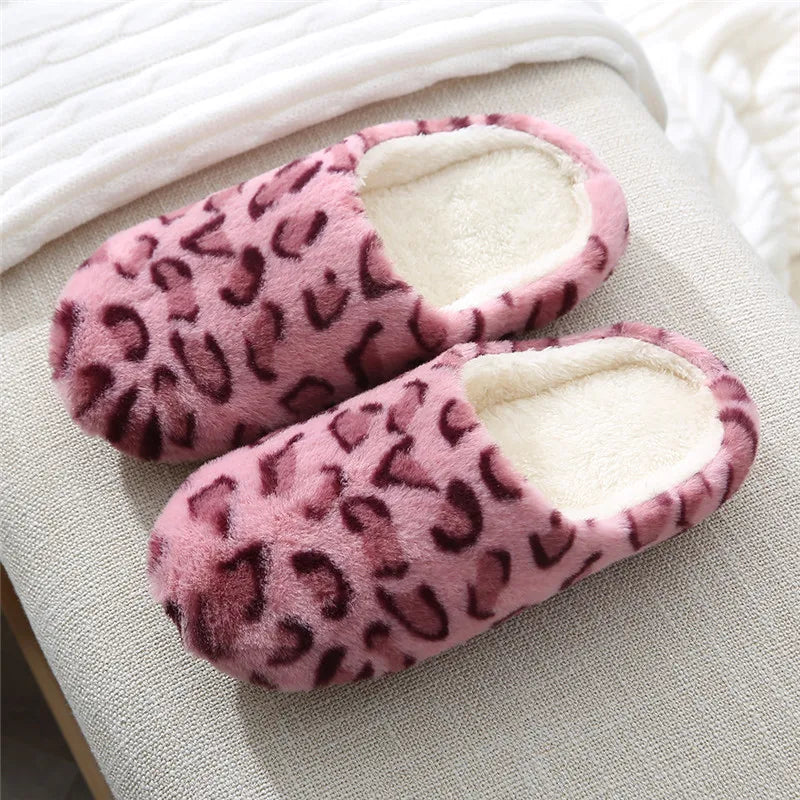 Leopardenmuster Winter-Hausschuhe | Indoor-Schuhe für Damen & Herren | Warme Fell-Slides | Rutschfeste Paare-Hausschuhe Kaufschwan® Rosa 36-37