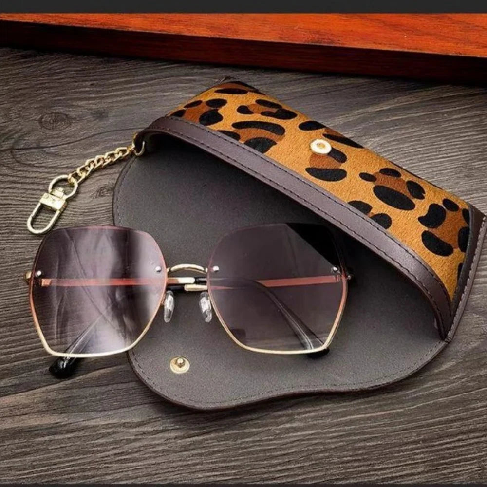 Vintage Leopard Leder Brillenetui – Tragbare Brillentasche für Alltag und Reisen Kaufschwan®