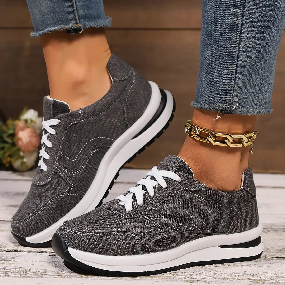 Blaue Denim Damen Plateau-Sneaker – Modische Schnürschuhe mit Dicker Sohle | Bequeme Freizeit-Sneaker in Übergrößen bis 43 Kaufschwan® Schwarz 38