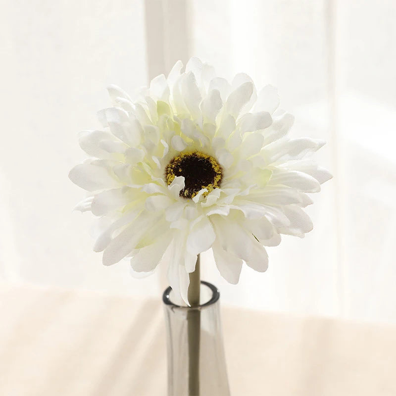 5/10 Stück Künstliche Seiden-Gerbera-Blütenköpfe – Realistische Margeriten für Hochzeit, Garten & Wohnraumdekoration Kaufschwan® Weiß 5 Stück