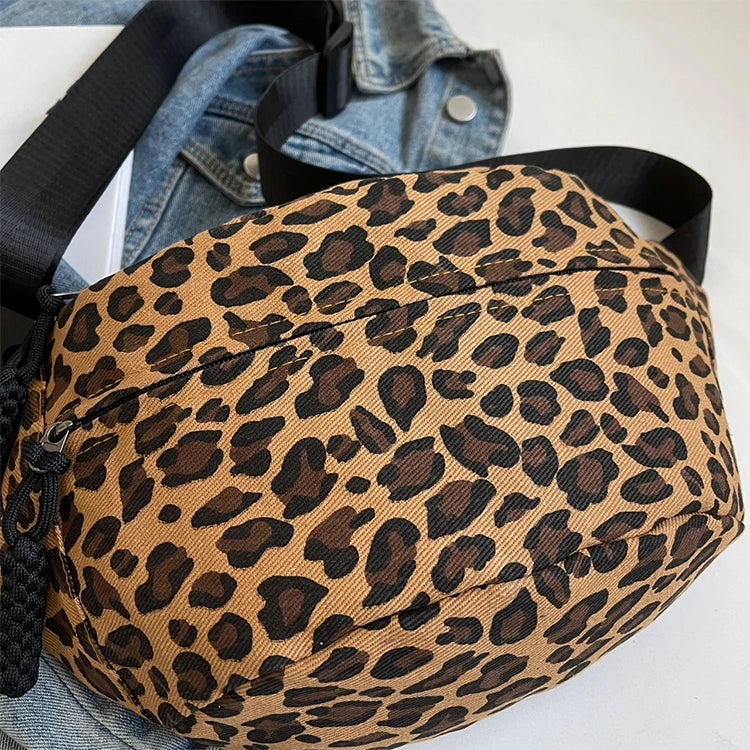 Damen Vintage Gürteltasche – Verstellbare Brusttasche | Retro Crossbody Hüfttasche für Reisen & Alltag Kaufschwan®