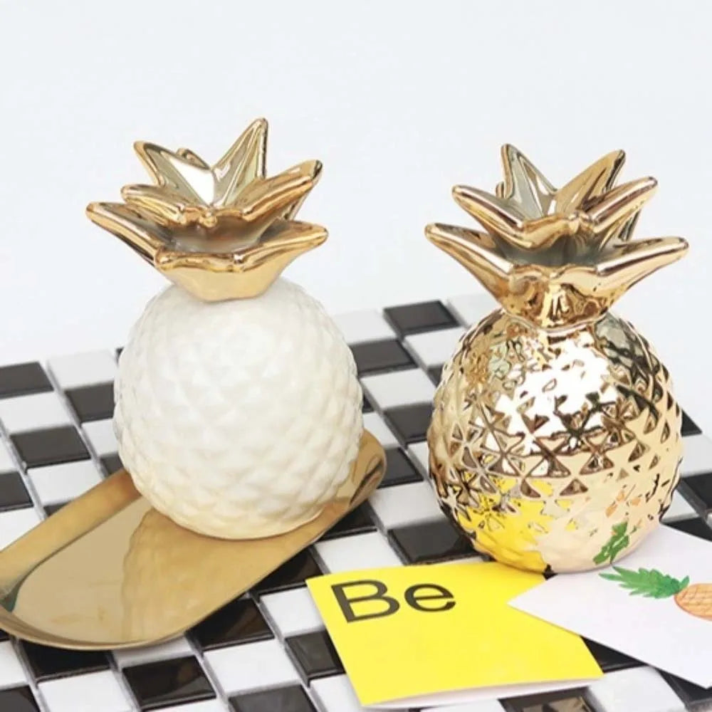 Keramik Ananas Spardose – Vergoldetes Sparglas als Tisch Dekoration Kaufschwan®