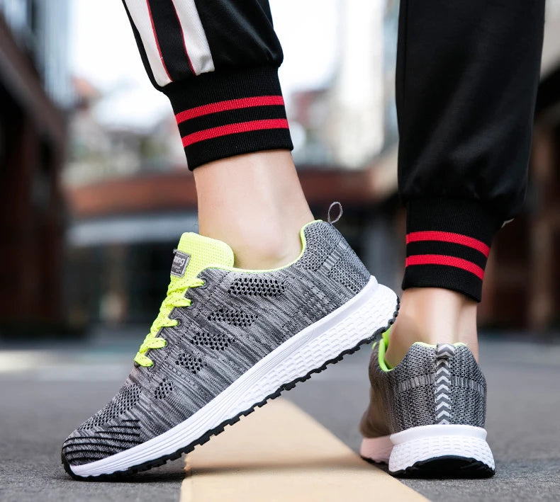 Damen Vulcanized Sneaker – Modische Flache Schuhe mit Plateau-Optik | Bequeme Alltagsschuhe in Übergrößen Kaufschwan®