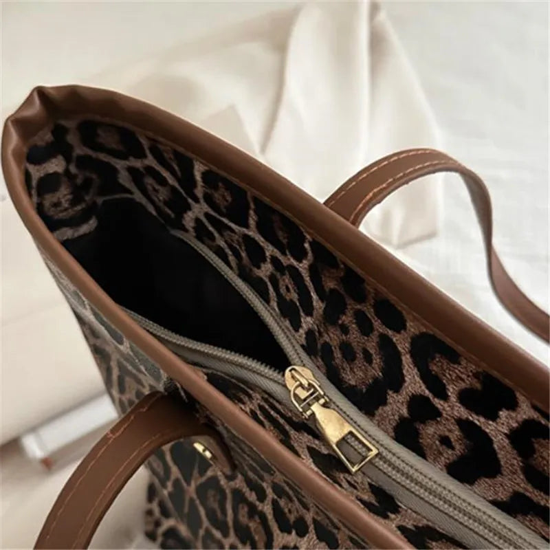 Leopardenmuster Tote Bag mit Beutel – Stylische Kunstleder Schultertasche | Große Kapazität Shopping Bag für Damen Alltag Kaufschwan®