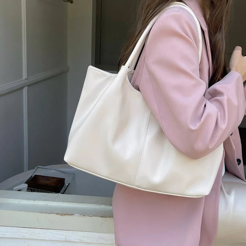 Schlichte Weiße Schultertasche – Damen Kunstleder Underarm Tote | Große Kapazität Handtasche für Schule, Studium & Shopping Kaufschwan®