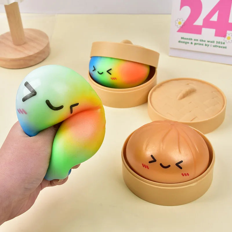Regenbogen-Dumpling-Squishy mit Box – Weiches Slow-Rising Knautsch-, Fidget- & Sensorikspielzeug zum Stressabbau für Kinder und Erwachsene Kaufschwan®