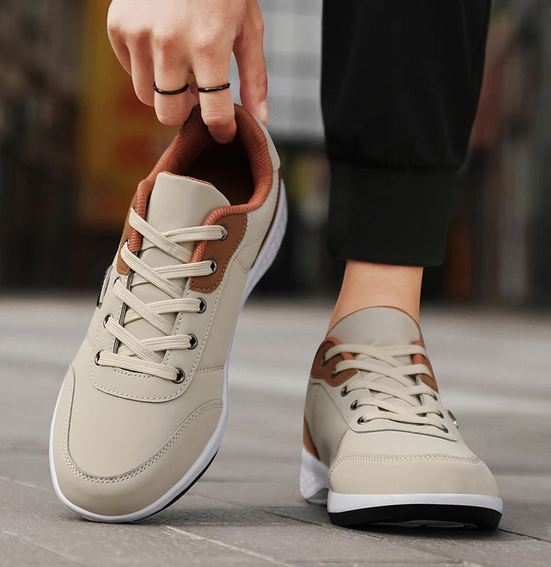 Herren Ledersneaker – Trendige Sportschuhe | Atmungsaktive & Rutschfeste Freizeitschuhe für Reisen & Alltag Kaufschwan®