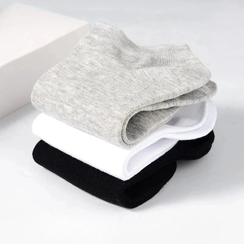 5 Paare Herren Schwarze Bootssocken | Einfarbig Atmungsaktiv Bequem Hochwertige Knöchelsocken Kaufschwan®