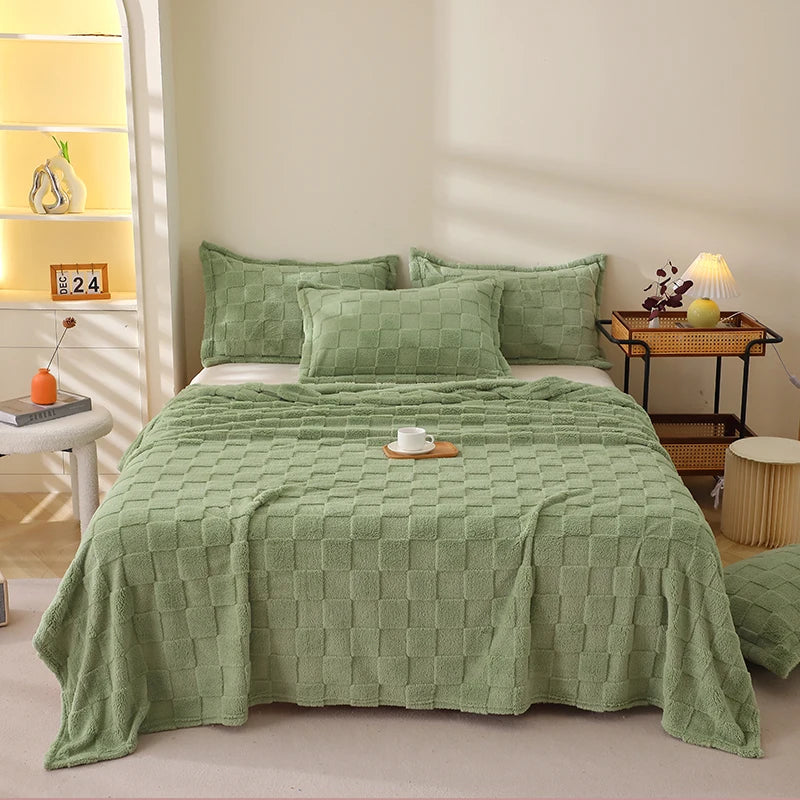 Karierte Weiche Taffeta Fleece Decke – Flauschiger Einfarbiger Bettbezug & Überwurf für Sofa, Bett, Erwachsene, Kinder & Haustiere Kaufschwan®