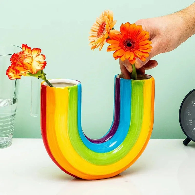 Kreative Regenbogen U-Form Vase – Resin Vase für Trockenblumen | Moderne Schlichte Aesthetic Wohndeko Ornament Kaufschwan®