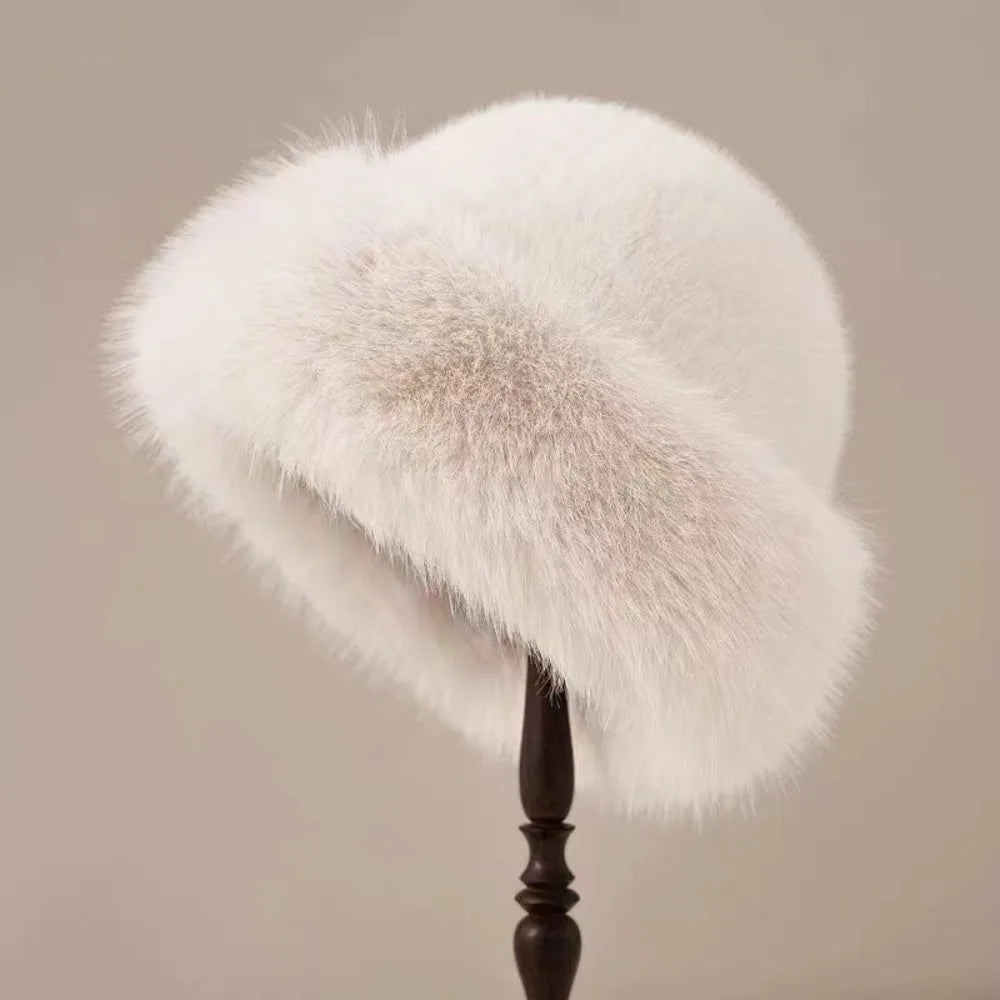Damen Flauschige Mütze – Warme Wintermütze | Plüsch Mütze für Kalte Schneetage Kaufschwan® Weiß