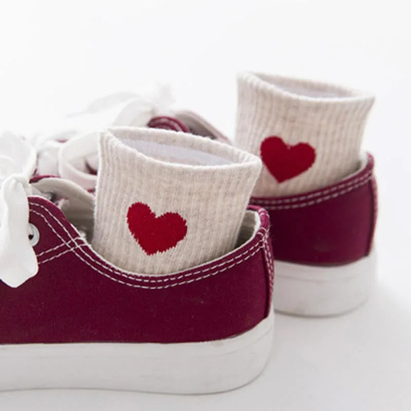 Lässige Süße Herz Liebe Socken | Niedliche & Bequeme Baumwollsocken für Mädchen & Frauen | Winter, Sommer, Herbst Freizeit Kaufschwan®