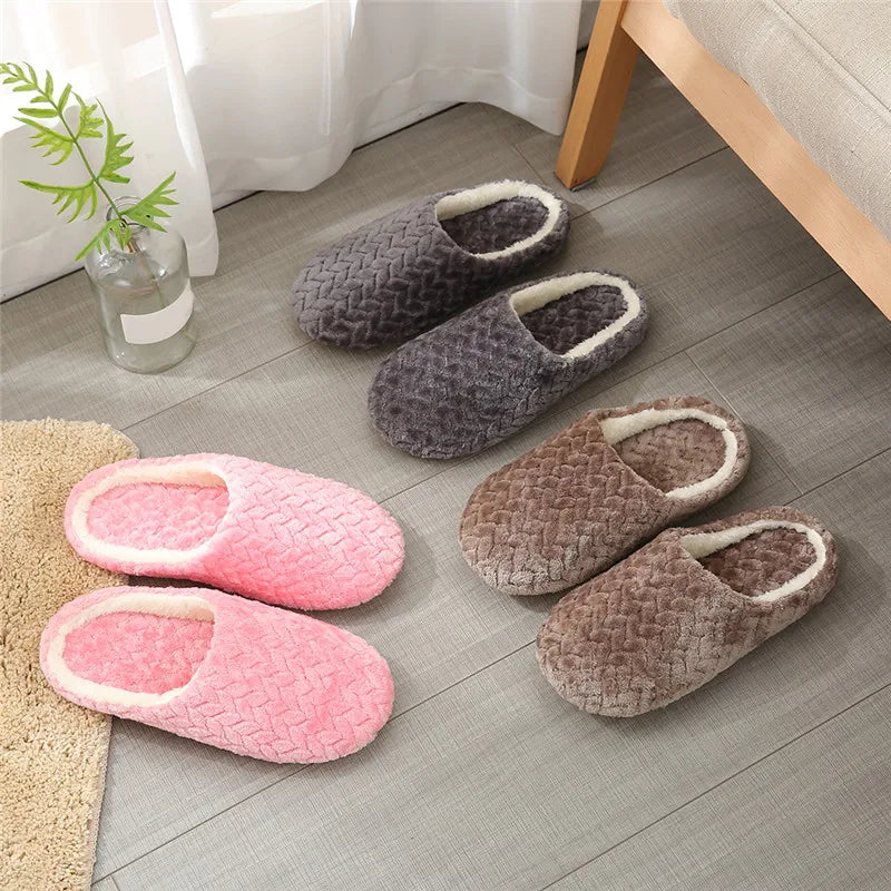 Damen Winter-Hausschuhe mit Fell | Cartoon-Katzen-Design | Warme Memory-Foam Indoor-Schuhe für Damen, Herren & Paare Kaufschwan®