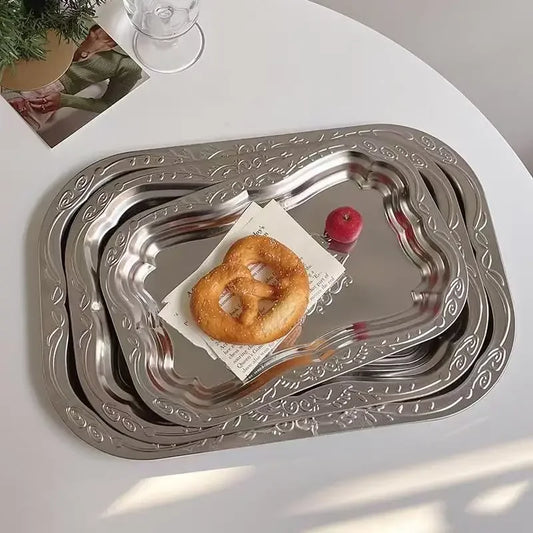 Rechteckiges Edelstahl-Tablett mit Reliefmuster – Robustes Servier- & Aufbewahrungs-Tablett für Küche & Wohnzimmer, Obst, Snacks & Kuchen