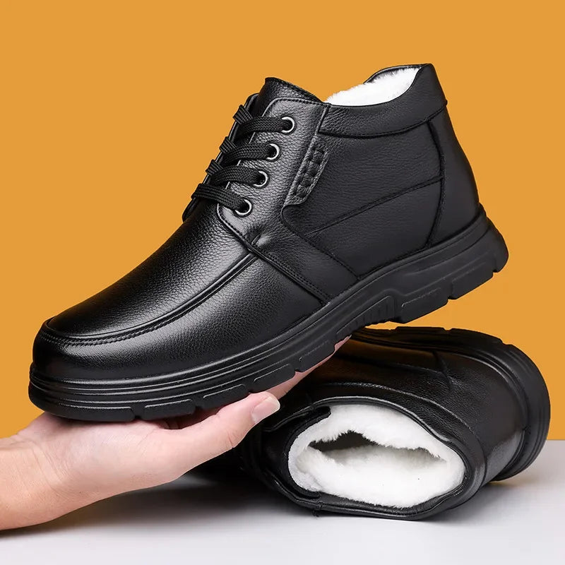 Herren Winterstiefel aus Echtem Leder – Gefütterte Slip-On Schuhe mit Fleecefutter | Warme Business- & Freizeitstiefel mit Weicher Sohle Kaufschwan®