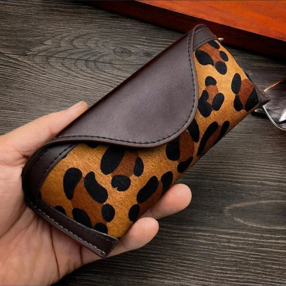 Vintage Leopard Leder Brillenetui – Tragbare Brillentasche für Alltag und Reisen Kaufschwan®