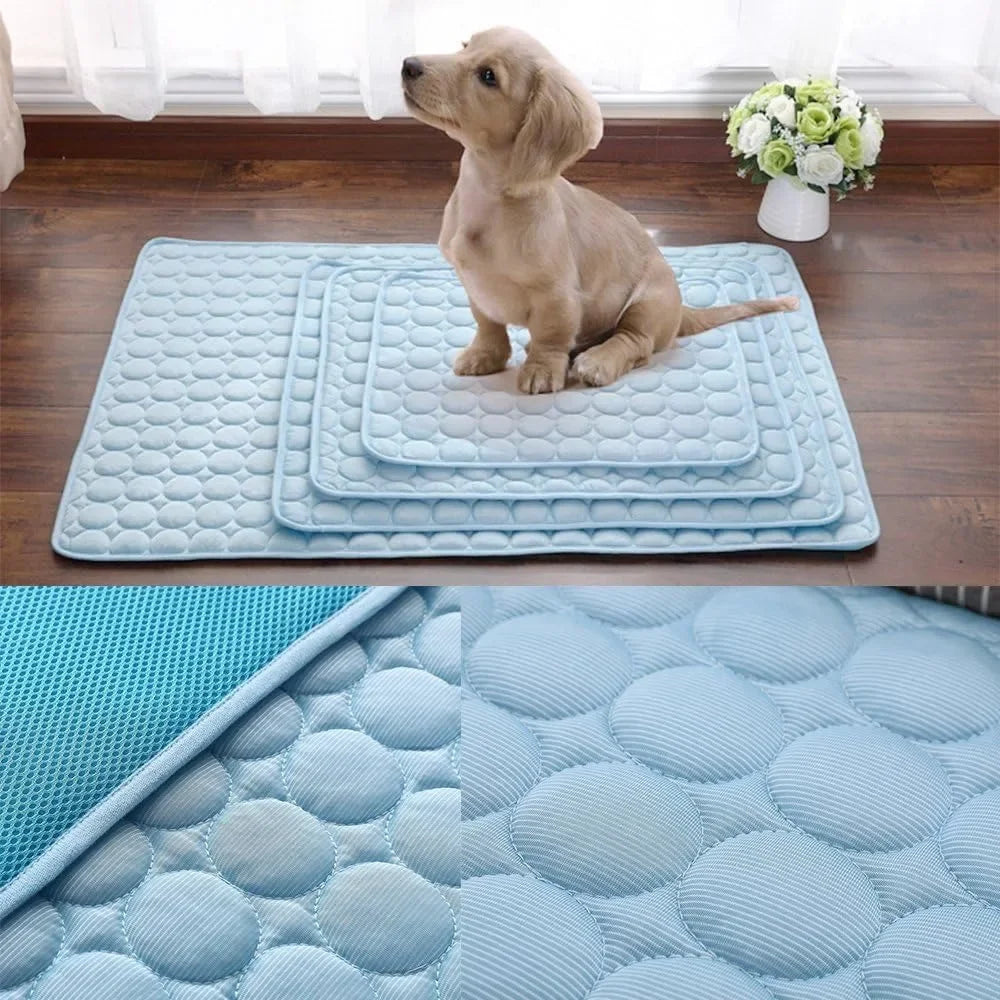 Sommer Kühlmatte für Haustiere - Atmungsaktive Waschbare Selbstkühlende Liegematte für Hunde, Katzen und Sofa Kaufschwan®