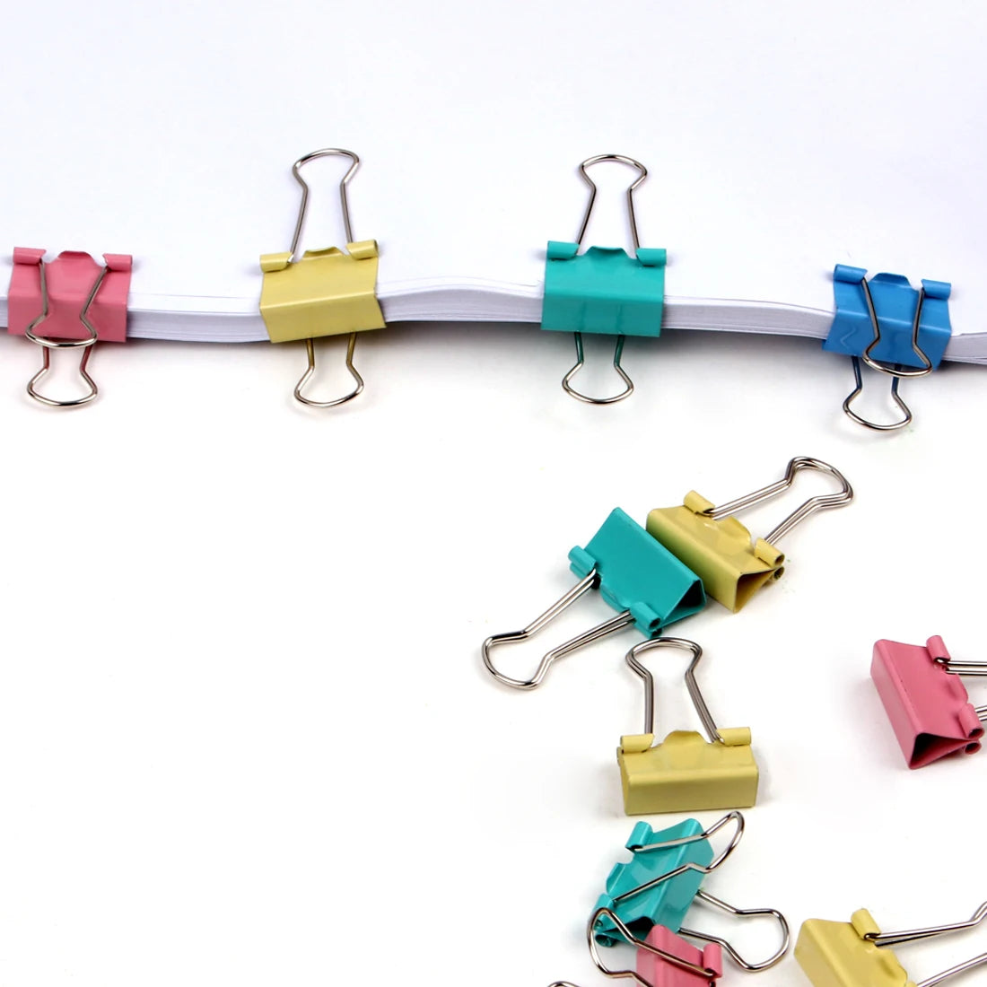 40 Stück Bunte Dovetail Büroklammern – 19mm Langstiel-Klammern | Praktische Papierclips für Schule, Büro & Studium (1 Box) Kaufschwan®
