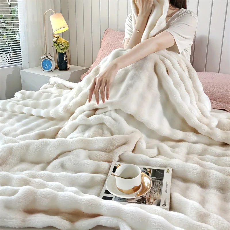 Luxuriöse Kunstkaninchenfell Decke – Weicher, dicker und warmer Überwurf für alle Jahreszeiten, vielseitig für Sofa, Schal, Reisen & Geschenk Kaufschwan®