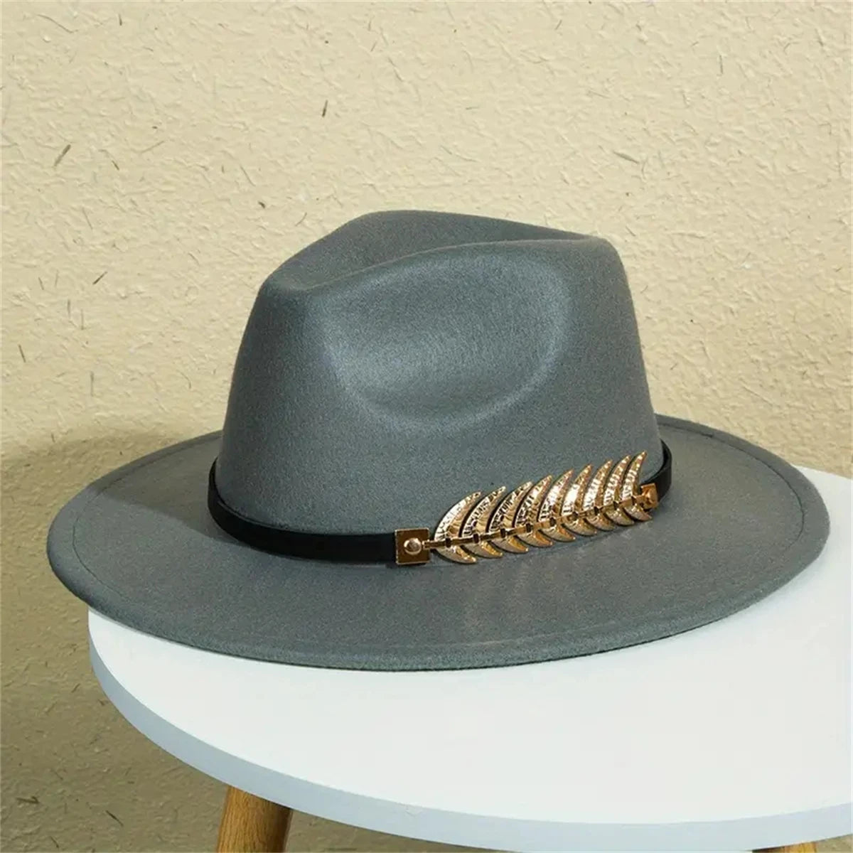 Klassischer Western Cowboy Hut – Tweed Filzhut mit flacher Krempe, Retro Jazz Sonnenhut für Damen & Herren Kaufschwan® Grau 57