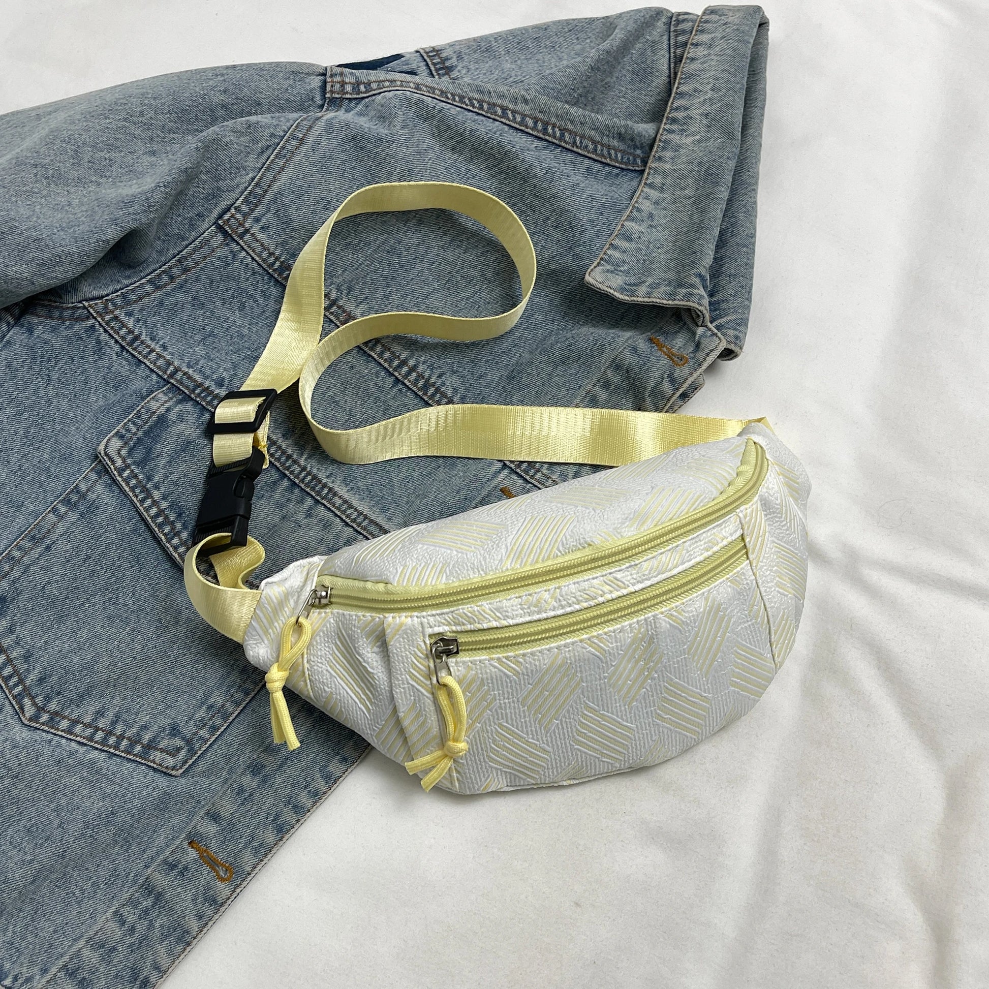 Damen Gürteltasche – Schlichte Nischen Brusttasche | Modische Hüfttasche für Studentinnen & Alltag Kaufschwan® Gelb