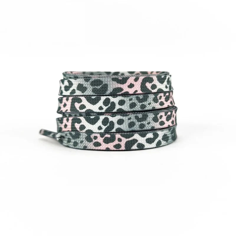 Flache Modische Schnürsenkel – Leopardenmuster & Tie-Dye Farbverlauf | Stilvolle Laces für AF1, AJ1 & Leinensneaker Damen & Herren Kaufschwan® Grau Weiß 160cm