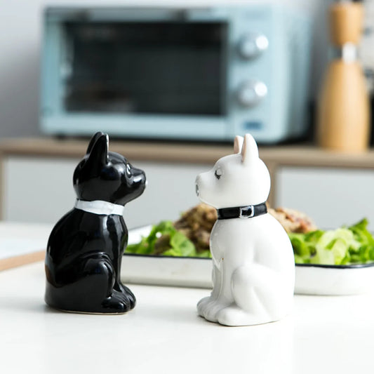 2er Set Salz- & Pfefferstreuer Hundform – Keramik Gewürzstreuer | Niedliche Küchen Dekoration & Geschenkidee Kaufschwan® Schwarz Weiß (2er Set)