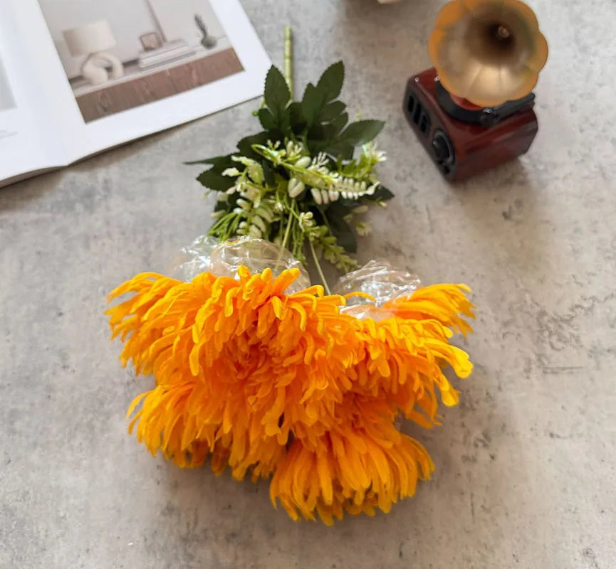 Künstlicher Chrysanthemenstrauß – 7-Köpfige Seidenblumen für Hochzeit, Tisch, Zuhause & Party Dekoration | Elegante Kunstblumen Arrangements Kaufschwan® Orange