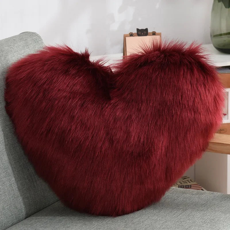 Leichtes Herzförmiges Flauschiges Sofa-Kissen | PP Baumwoll Plüschkissen | Lebendige Wohnzimmerdekoration Kaufschwan® Weinrot 40x50cm
