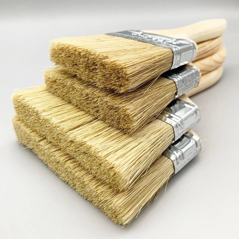 Thick-handled and thin-handled paint brushes are available. Household soft-bristled dust-removing brushes and special brushes fo Kaufschwan®