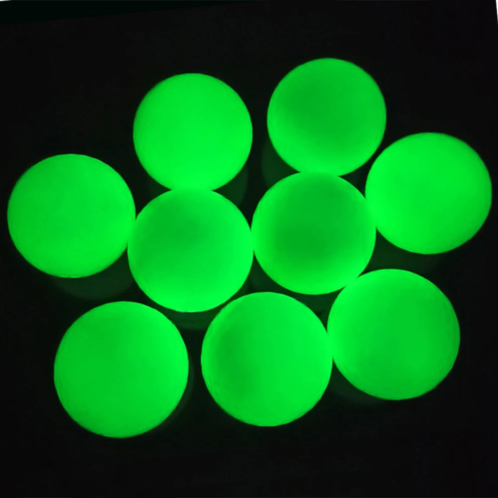 3 Stück Leuchtende Golfbälle – Wiederverwendbare Golfbälle | Langlebige Glow-in-the-Dark Trainingsbälle für Indoor & Outdoor Kaufschwan®