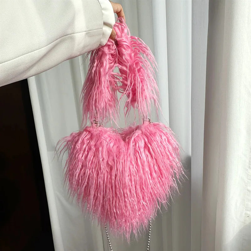 Herzförmige Plüsch Crossbody Tasche – Süße Love Kunstfell Damen Schultertasche & Flauschige Unterarm Handtasche Kaufschwan®