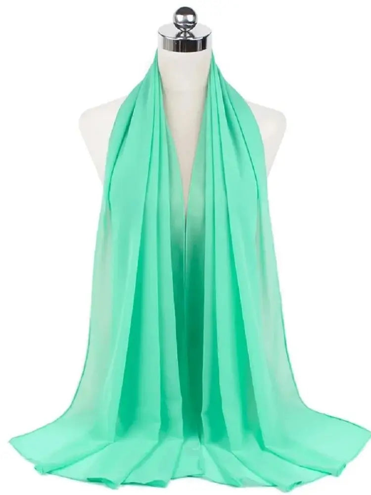 Damen Hijab aus Chiffon – Sofort Tragbares Kopftuch | Einfarbiger Instant Hijab Schal, Arabischer Wrap & Islamischer Schal