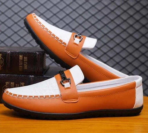 Herren Leder-Loafer – Klassische Runde Mokassins | Flache Slip-On Freizeitschuhe aus Weichem PU-Leder für Büro & Alltag