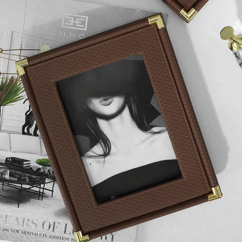 Minimalistischer Leder Bilderrahmen – Stilvoller Desktop Fotorahmen für Moderne Wohn Dekoration Kaufschwan®