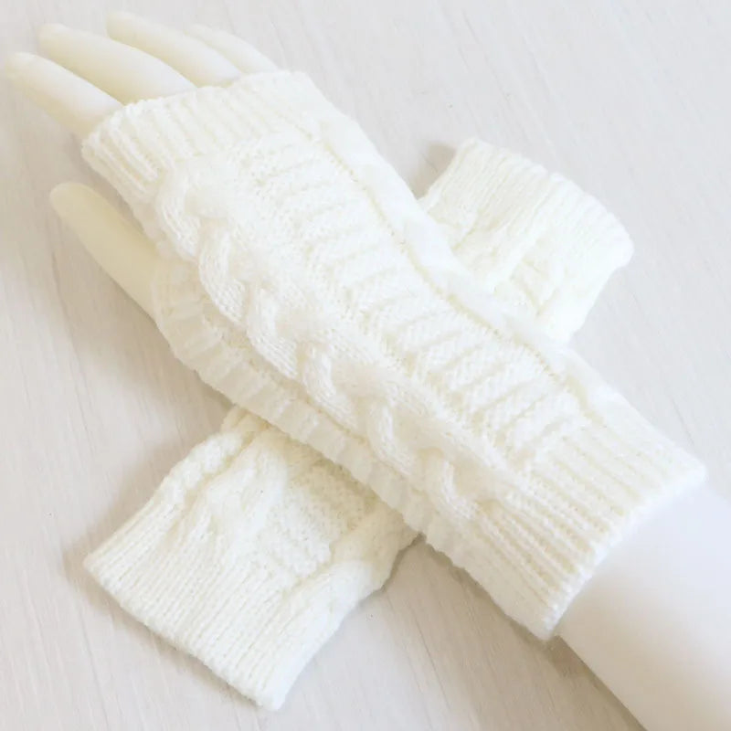 Damen Stylische Handwärmer – Fingerlose Strickhandschuhe | Winter Armwärmer mit Zopfmuster aus Kunstwolle Kaufschwan® Beige