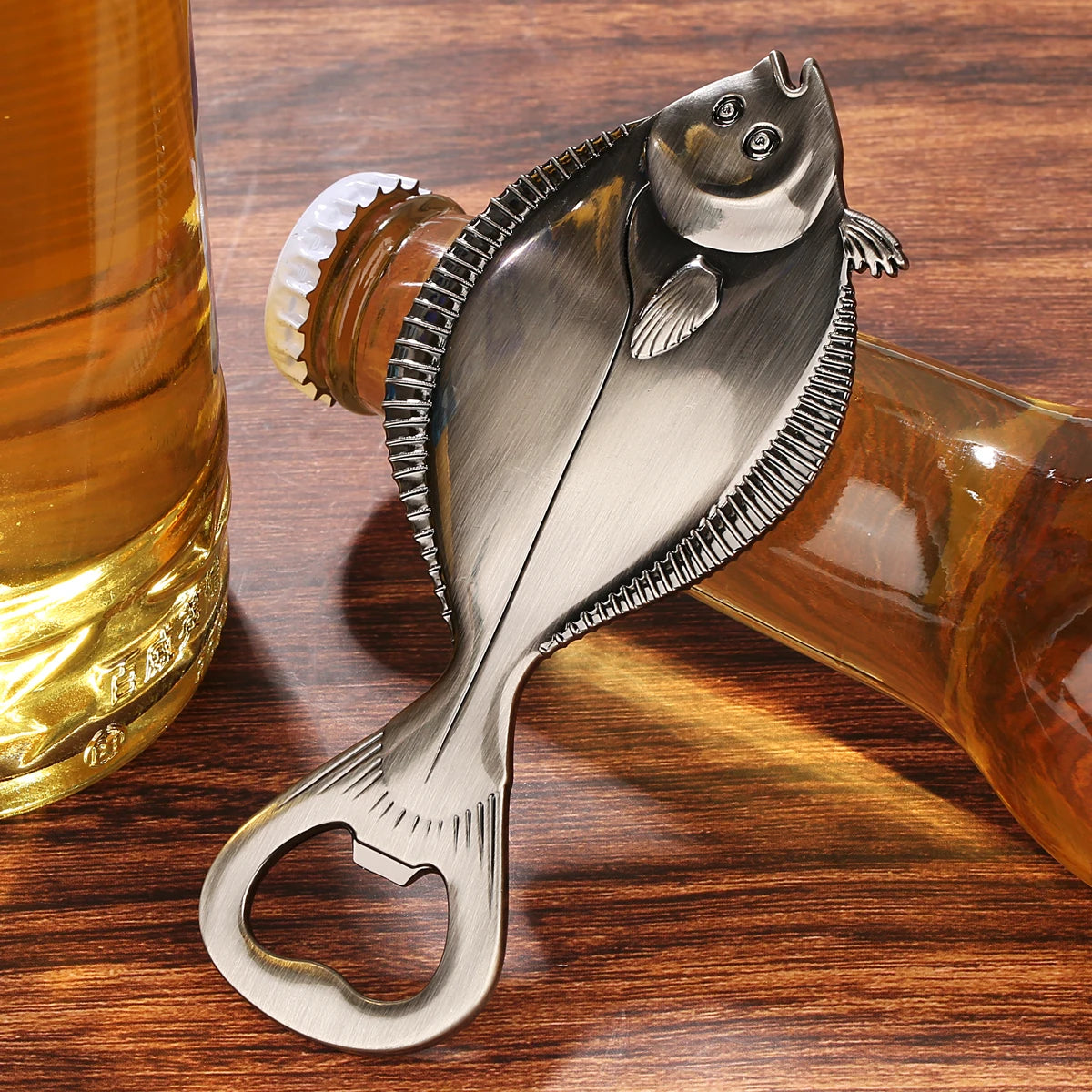 Flunder Fisch Flaschenöffner – Steampunk Metall Design Geschenk für Angler Kaufschwan®