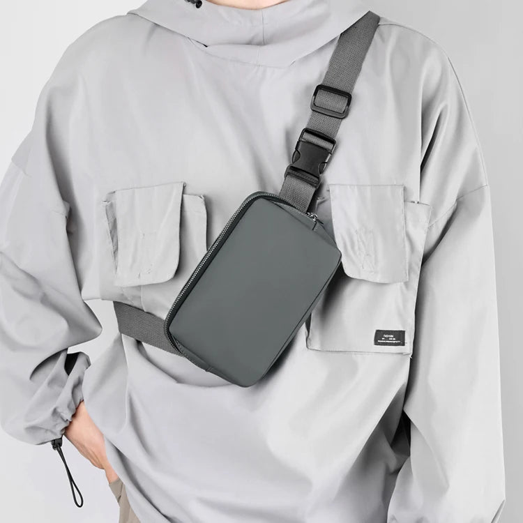 Unisex Schwarze Gürteltasche – Verstellbarer Schultergurt | Outdoor Crossbody Brusttasche, Langlebig & Modisch Kaufschwan®