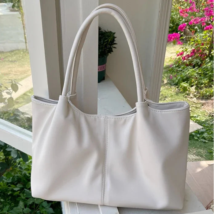 Schlichte Weiße Schultertasche – Damen Kunstleder Underarm Tote | Große Kapazität Handtasche für Schule, Studium & Shopping Kaufschwan®