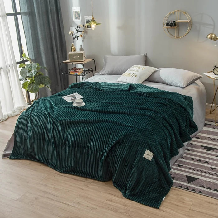 Flanell-Bettdecke – Weiche & Warme Kuscheldecke für Einzel-, Queen- & King-Size-Betten