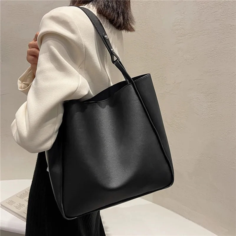 Damen Bucket Schultertasche – Schlichte Retro Kunstleder Handtasche | Große Kapazität Tote Bag Kaufschwan®
