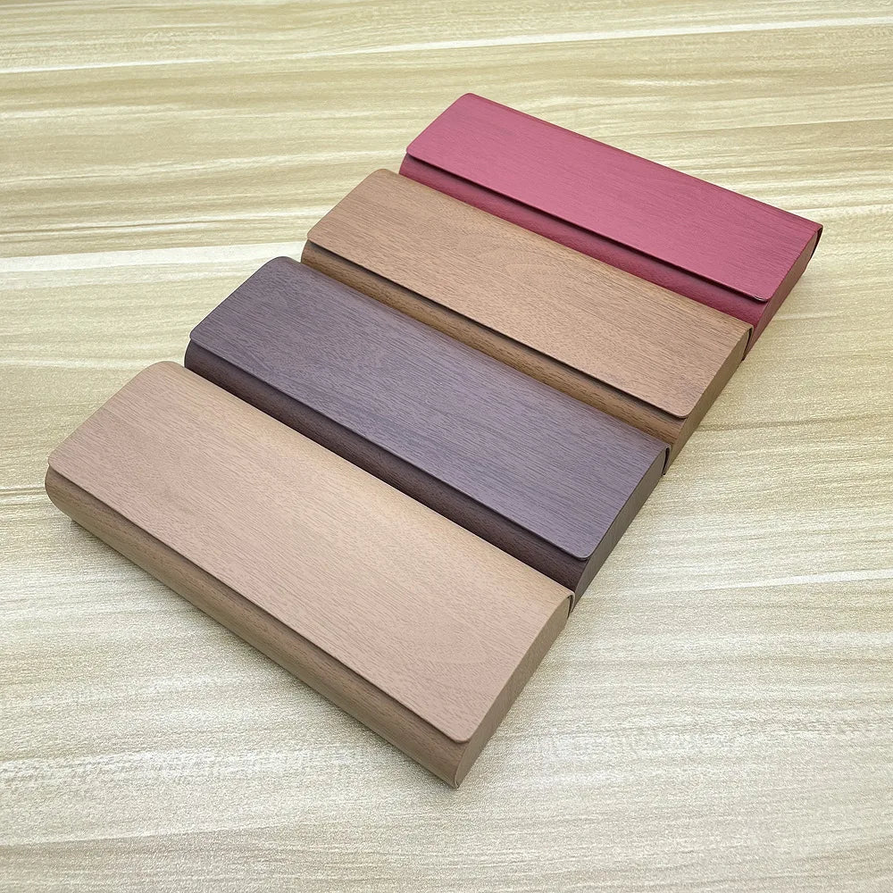 Brillenetui Holzoptik – Magnetischer Tragbarer Brillenbox mit Logo Option Kaufschwan®