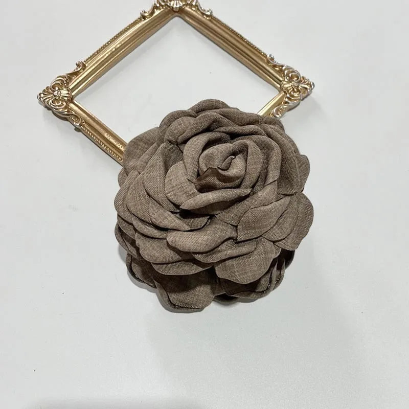 Stoff-Rosen-Haarklammern – Elegante Haaraccessoires für Damen & Mädchen