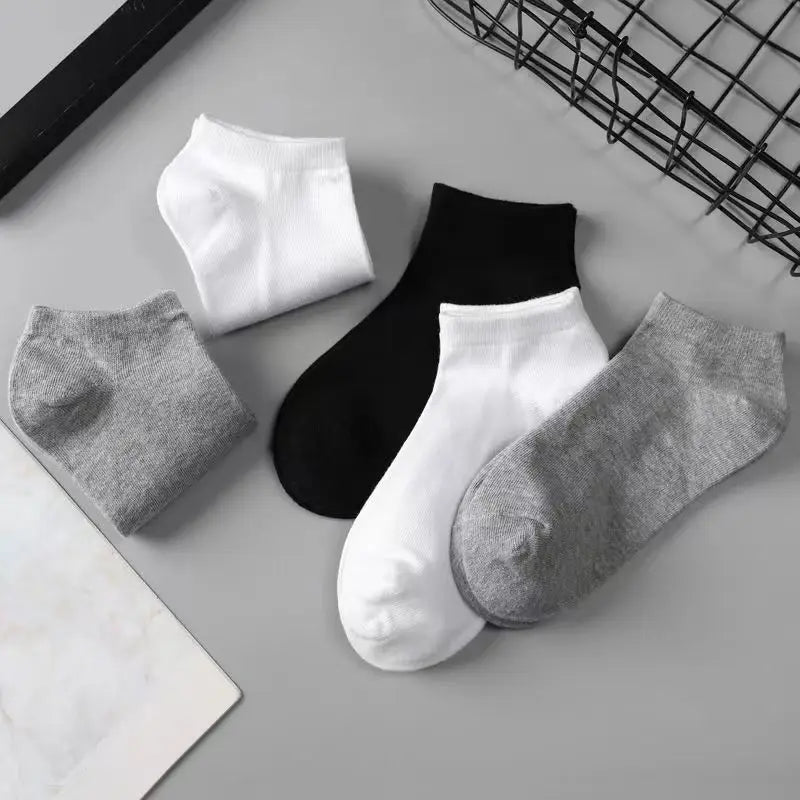 5 Paare Herren Schwarze Bootssocken | Einfarbig Atmungsaktiv Bequem Hochwertige Knöchelsocken Kaufschwan®