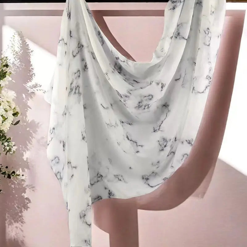 Wasserfarben Blumen Modal Hijab – Leichter Atmungsaktiver Baumwolle Viskose Schal | Damen Muslimisches Kopftuch & Eleganter Schal Kaufschwan® Weiß-Silber-Mix